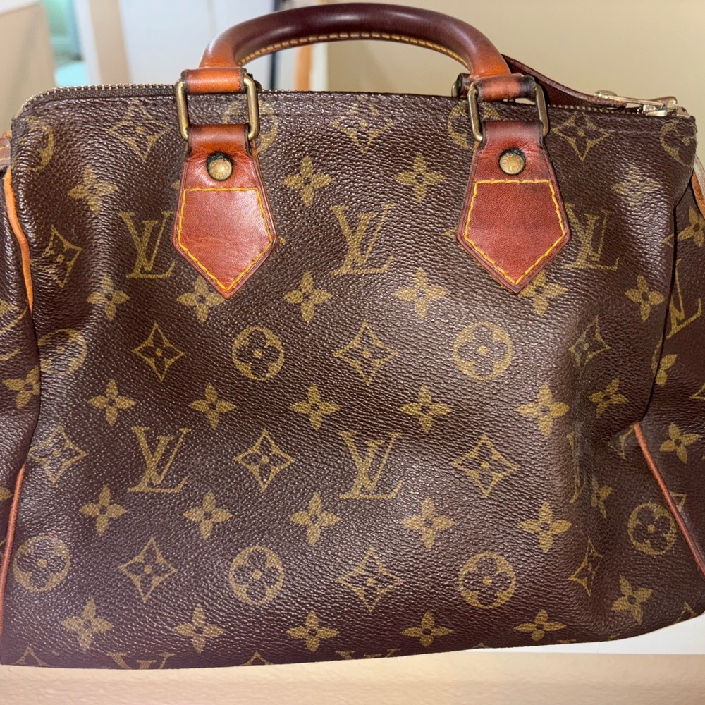 Louis Vitton Speedy 25